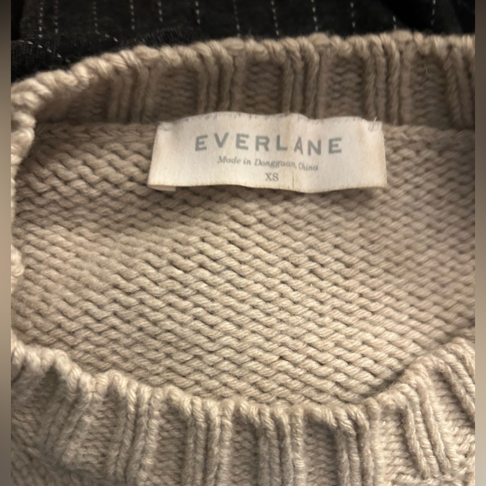 Everlane Crew Boxy Sweater in Oat Sand Almond Wool Cashmere chunky ribbed - Picture 6 of 7